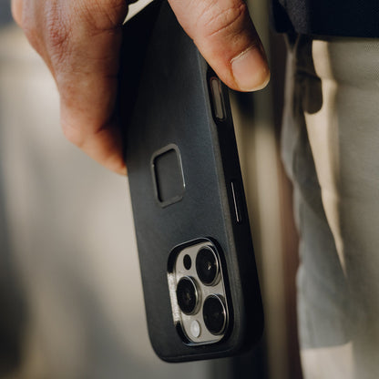 Peak Design Everyday Case for iPhone 16 Pro